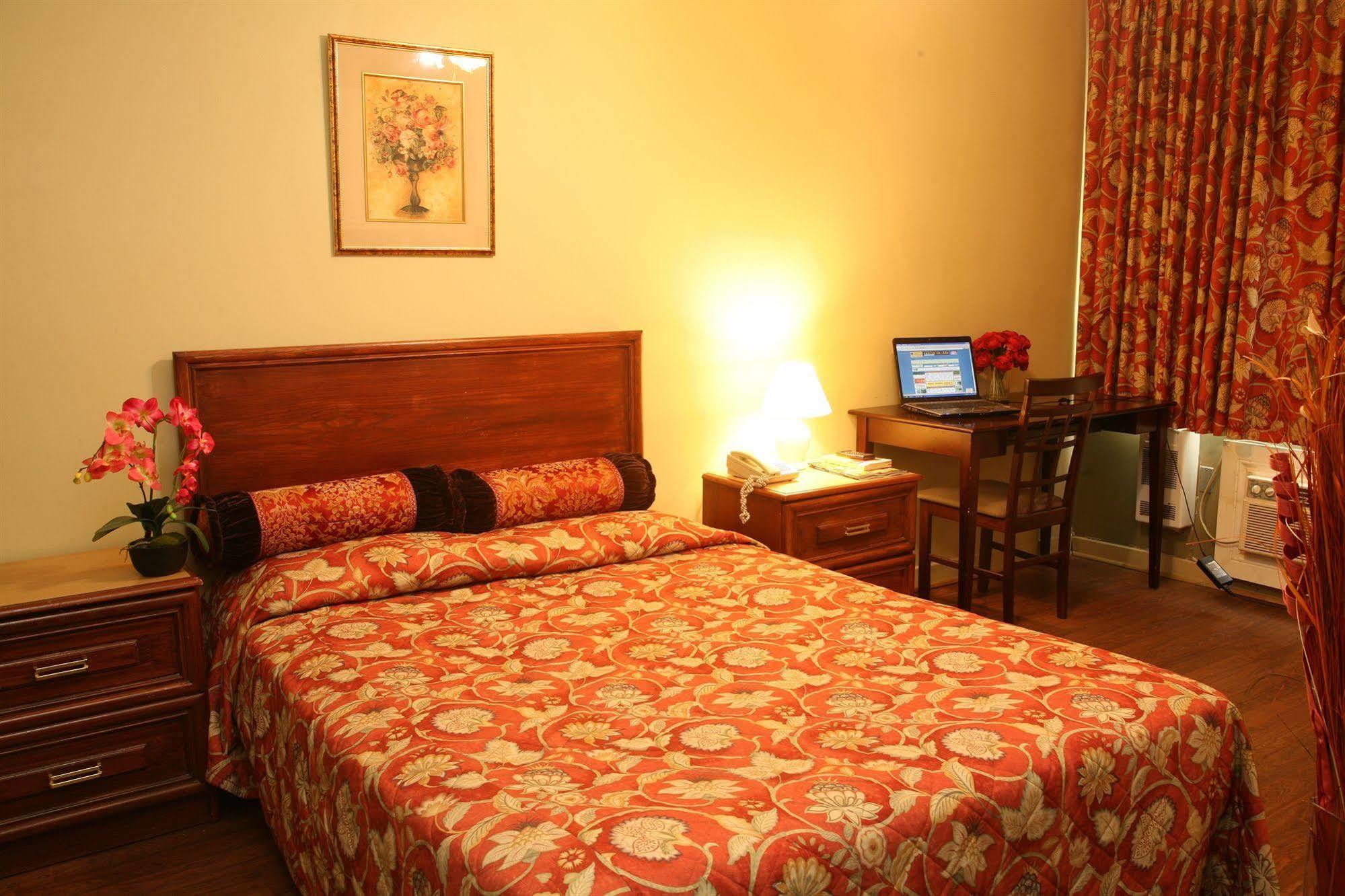 Hotel Park Avenue Монреал Екстериор снимка