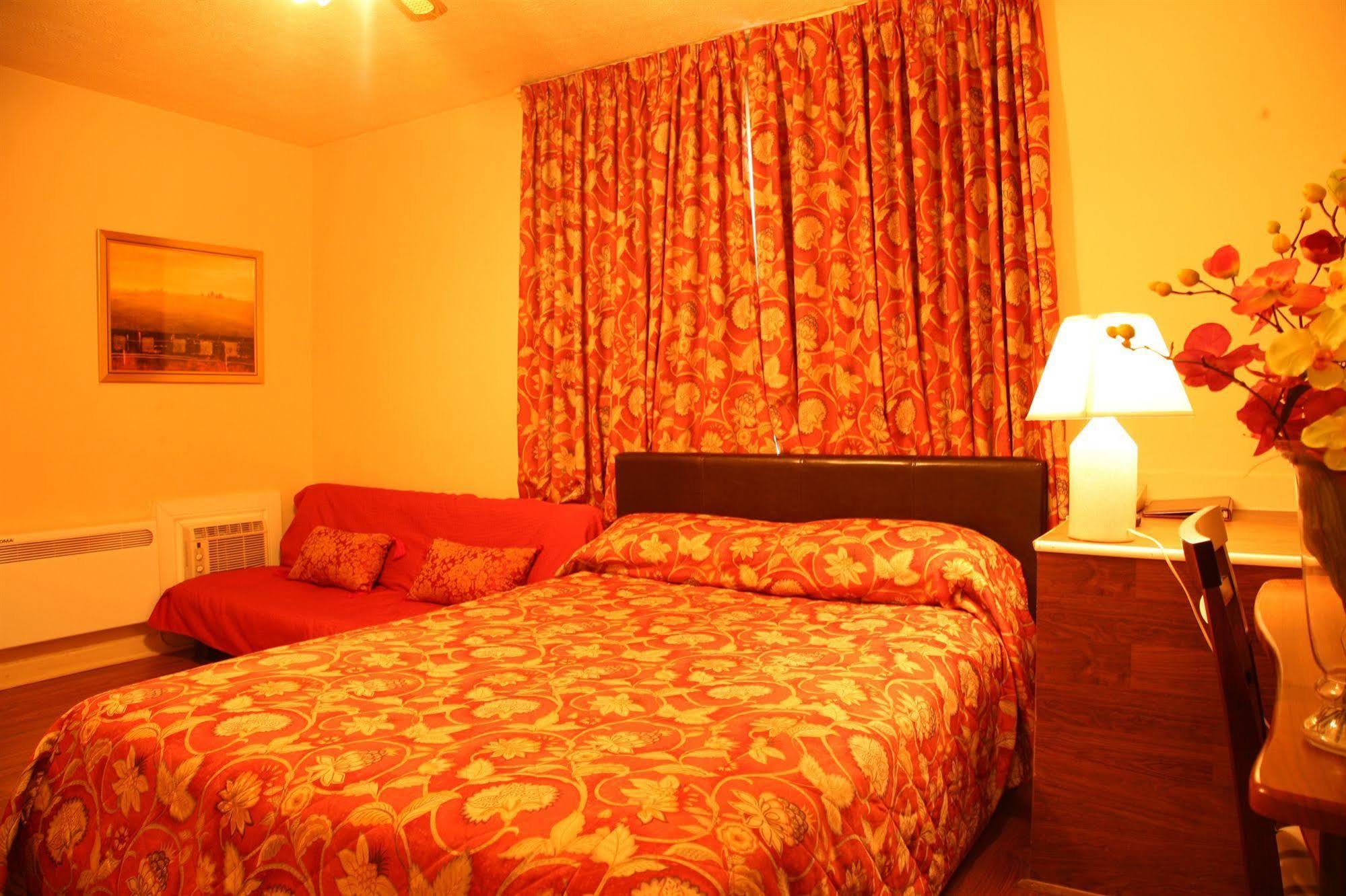 Hotel Park Avenue Монреал Екстериор снимка